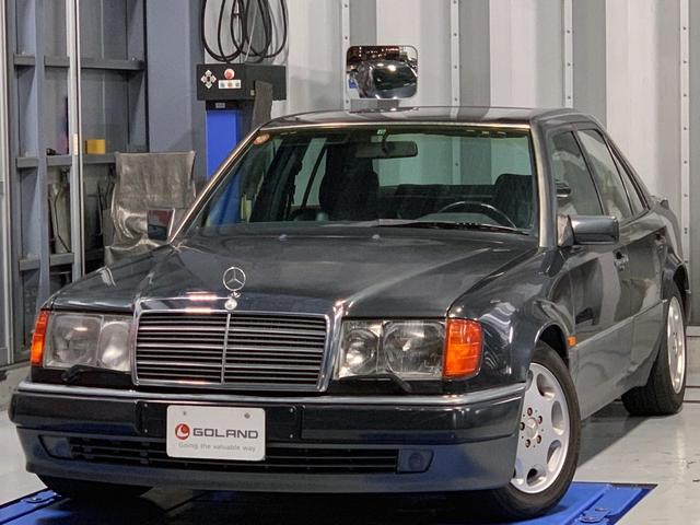 500E ディーラー車 ブラックレザー 16AW サンルーフ(1枚目)