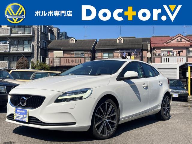 ボルボ Ｖ４０ Ｄ４　ダイナミックエディション　ナビ　フルセグＴＶ