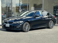 ＢＭＷ　３シリーズ　３２０ｄ　ｘＤｒｉｖｅ　Ｍスポーツ　１８インチＡＷ