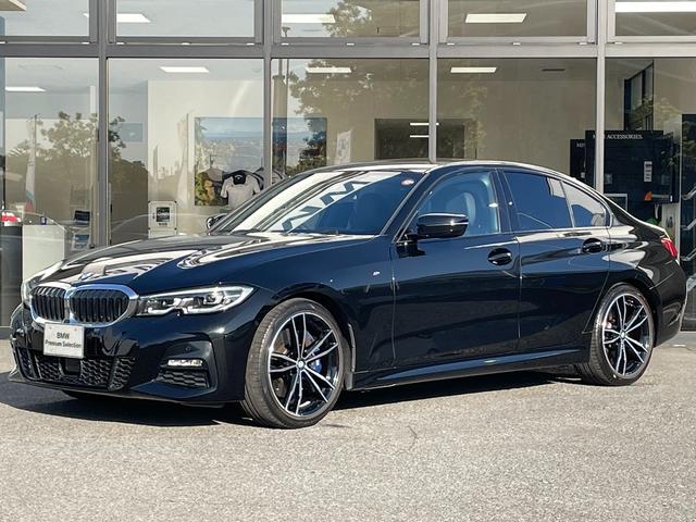 ３２０ｉ　Ｍスポーツ　１９インチＡＷ　ファストトラックパッケージ　バックカメラ　前後センサー　シートヒーター　アクティブクルーズコントロール　アンビエントライト　アップルカープレイ　オートトランク　パーキングアシスト