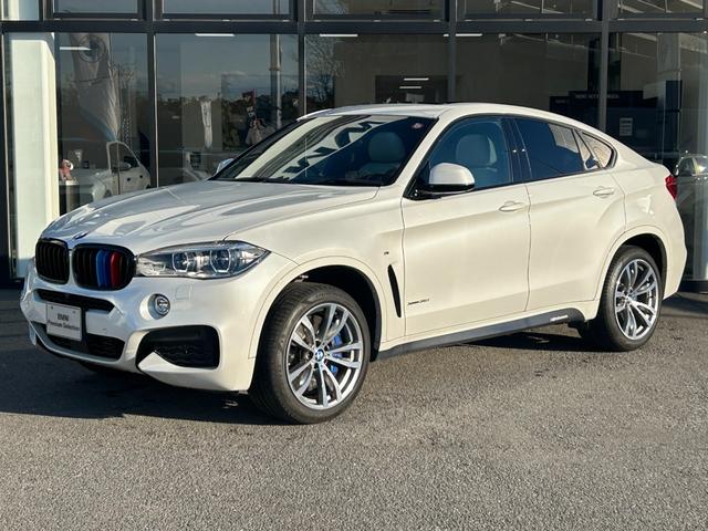 Ｘ６(BMW) ｘＤｒｉｖｅ　３５ｉ　Ｍスポーツ　【正規認定中古車】【最長４年！全国正規ディーラー保証付／２年・走行距離無制限】サンルーフ　ｈａｒｍａｎ／ｋａｒｄｏｎサウンド　アイボリー×ブラックバイカラーフルレザーシート　全席ヒーター 中古車画像