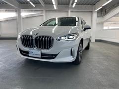 ＢＭＷ　２シリーズ　２１８ｉアクティブツアラー　エクスクルーシブ　ブラウンレザー　３６０度カメラ