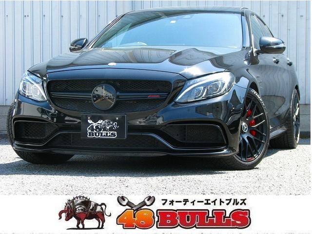 Ｃクラス Ｃ６３　Ｓ　禁煙　エクスクルーシブ＆レーダーパッケージ／ヘッドアップディスプレイ／サンルーフ／ナビ／ＴＶ／バックカメラ／ブルートゥース／マフラー／レッドキャリパー／パワートランク／１９インチホイール／赤黒レザー（1枚目）