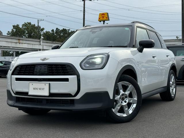 ミニ MINI COUNTRYMAN (カントリーマン)の価格・新型情報 ミニ MINI COUNTRYMAN (カントリーマン)の価格・新型情報