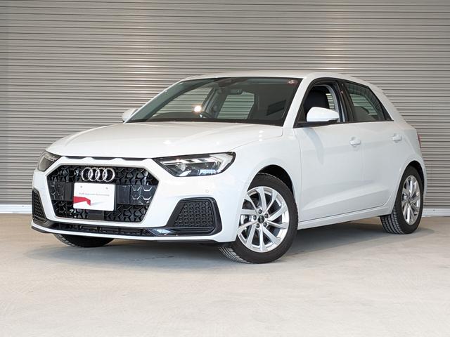 アウディ Ａ１スポーツバック ２５ＴＦＳＩ　アドバンスド