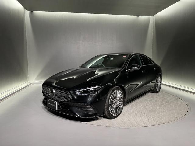 ＣＬＡクラス ＣＬＡ２００ｄ　ＡＭＧレザーエクスクルーシブパッケジ　ＡＭＧレザーエクスクルーシブパッテージ　アドバンストパッケージ　パノラマミックスライディングルーフ　ヘッドアップディスプレイ　ＭＢＵＸ　ＡＲナビゲーション　ブルメスタサラウンドサウンドシステム（1枚目）