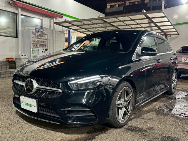 Bクラス B200d AMGライン AMG18インチAW AMGフルエアロ ハーフレザーシート HDDナビ フルセグTV Bカメラ LEDヘッドライト シートヒーター メモリーパワーシート レーダーセーフティPKG パドルシフト(1枚目)