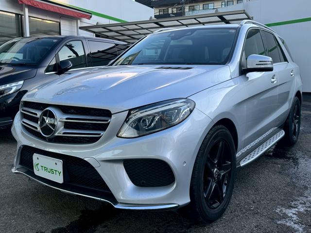 ＧＬＥ(メルセデス・ベンツ) ＧＬＥ３５０ｄ　４マチックスポーツ　ディーラー下取車　ＡＭＧ２０ＡＷ　ＡＭＧフルエアロ　ブラックレザーインテリア　ＨＤＤナビ　フルセグＴＶ　ＭＳＶ　３６０°カメラ　ＰＴＳ　ＥＴＣ　ＬＥＤヘッドライト　シートヒーター　メモリーパワーシート 中古車画像
