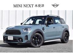 ＭＩＮＩ　ＭＩＮＩ　クーパーＤ　クロスオーバー　エッセンシャル　トリム