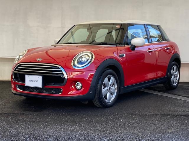 ＭＩＮＩ(ミニ) クーパー　認定中古車　１オーナー　２年保証付　純正ＨＤＤナビ　バックカメラ　ユニオンジャックテールライト 中古車画像