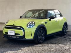 ＭＩＮＩ　ＭＩＮＩ　クーパー　プレミアムプラスパッケージクラシックトリム　認定中古車　元試乗車