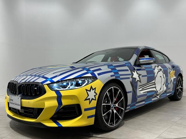 Ｍ８５０ｉ　ｘＤｒｉｖｅ　グランクーペ　世界限定９９台ポップアート巨匠Ｊｅｆｆ　Ｋｏｏｎｓ　Ｍ　スポーツ　ブレーキ／ディファレンシャル・　ソフト　クローズドア・パノラマルーフ・　Ｆ　クライメート　シート・Ｄアシストプロ・ＢＭＷレーザーライト