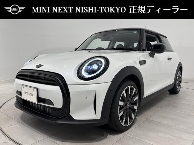 クーパー　プレミアムプラスパッケージクラシックトリム　認定中古車・２年保証・特別仕様車カムデン・ワンオーナー・ＡｐｐｌｅＣａｒＰｌａｙ・被害軽減ブレーキ・ＡＣＣ・バックカメラ・障害物センサー・ＬＥＤライト・ＥＴＣ・ＳＯＳコール・純正１７インチＡＷ