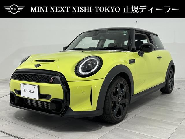 ＭＩＮＩ ＭＩＮＩ クーパーＳ　クラシック・トリム　認定中古車・２年保証・弊社元社用車・ＡｐｐｌｅＣａｒＰｌａｙ・被害軽減ブレーキ・オートクルーズ・バックカメラ・障害物センサー・ＥＴＣ・ＳＯＳコール・純正１７インチＡＷ