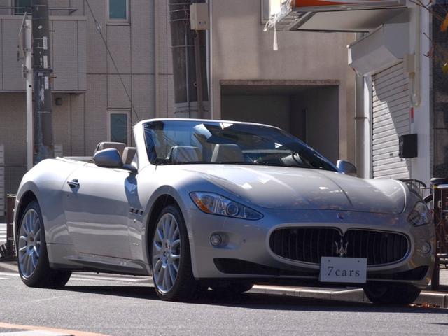 マセラティグランカブリオの中古車を探すなら グーネット中古車