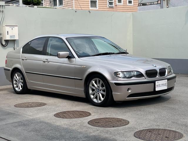 ３シリーズ(BMW) ３２０ｉスポーティダイヤモンド　限定車　ダイヤモンドシルバー 中古車画像