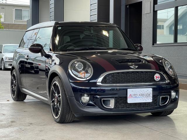 ＭＩＮＩ(ミニ) クーパーＳ　クラブマン　ハンプトン　限定車　専用装備　楽ナビ　ＤＶＤ／ＣＤ／Ｂｌｕｅｔｏｏｔｈ／ＳＤ 中古車画像