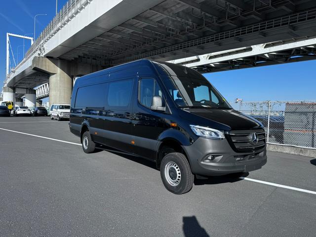 メルセデス・ベンツ 　Ｓｐｒｉｎｔｅｒ　３１９　４ｘ４　Ｌ４Ｈ２　新車　Ｎｅｗ　ｅｎｇｉｎｅ　ｏｍ６５４　９ｓｐｄ　ＡＴ