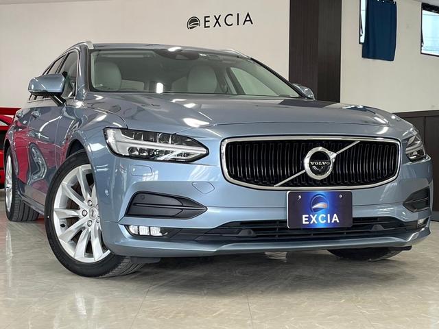 ボルボ Ｖ９０ Ｄ４　モメンタム　ディーゼルターボ　フットトランク　オープナー　アダプティブクルーズコントロール　３６０度カメラ　シートヒーター　ドライブレコーダー　電動パワーシート　コンビニエンスオープニング　クロージング機能