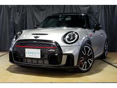 MINI ジョンクーパーワークス エッセンシャル・トリム ジョンクーパーワークス プレミアムプラスPKG 新車保証継承 JCWトリム ビルシュタイン車高調(純正有り) ハーマンカードン 革シート アダプティブクルコン HUD シートヒーター TVチューナー 中古車画像