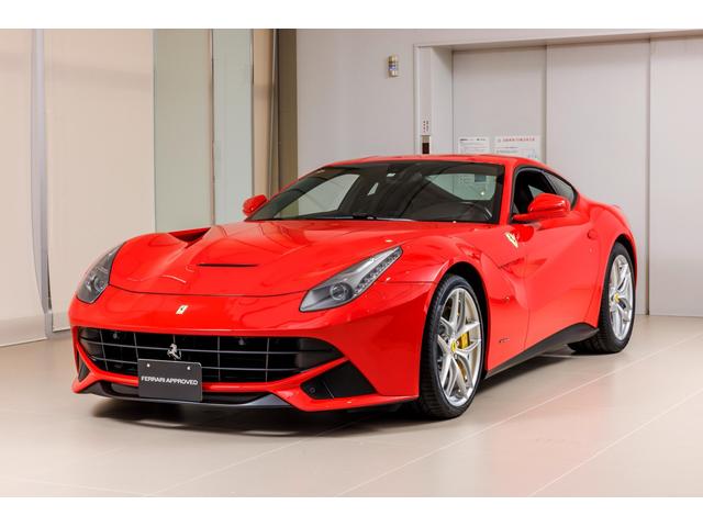 　Ｆ１　ＤＣＴ　Ｆｅｒｒａｒｉ認定中古車　ＲｏｓｓｏＳｃｕｄｅｒｉａ　ブレンボキャリパー　カーボンファイバーフロンスポイラー