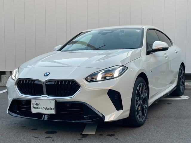2シリーズ(BMW) 220dグランクーペ Mスポーツ 買取車 テクノロジーパッケージ アダプティブMサスペンション 前席左右シートヒーター アダプティブLEDヘッドライト 360°ビュー ヘッドっプディスプレイ 中古車画像