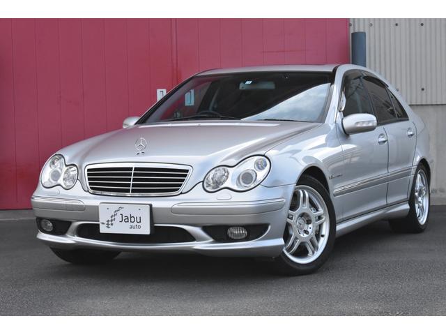 Ｃクラス Ｃ３２　ＡＭＧ　Ｖ６スーパーチャージャー　２０３中期モデル　　黒＆ブルーコンビナッパレザー　ＳＲ（1枚目）