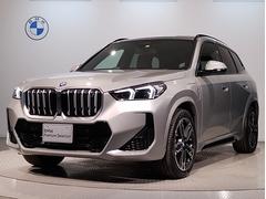 ＢＭＷ　ｉＸ１　ｘＤｒｉｖｅ　３０　Ｍスポーツ　デモカー