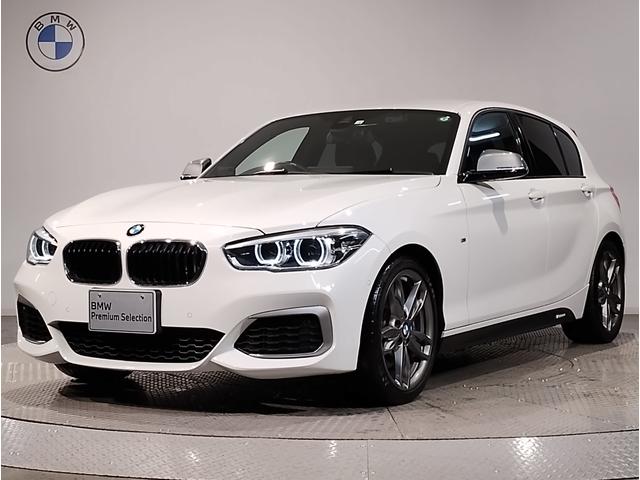 Ｍ１４０ｉ　後期ＬＣＩ　ブラックレザーシート　シートヒーター　パドルシフト　純正１８インチＡＷ　Ｍブレーキ　パドルシフト　ＬＥＤライト　クルーズコントロール　直列６気筒　３４０馬力　電動シート　バックカメラ