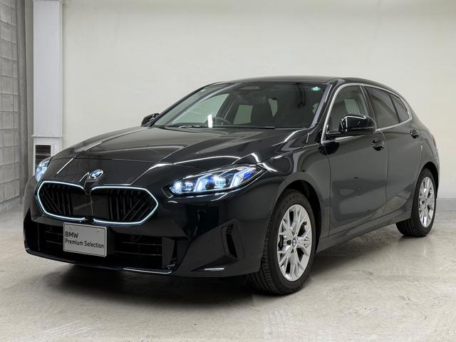 1シリーズ(BMW) 120d ハイラインパッケージ 元デモレンタ ヴェガンザブラック テクノロジーPKG ハイラインPKG Harman/Kardon サラウンドビュー アクティブクルーズ ヘッドアップディスプレイ アイコニックグロー F70 中古車画像
