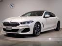 BMW 8 SERIES