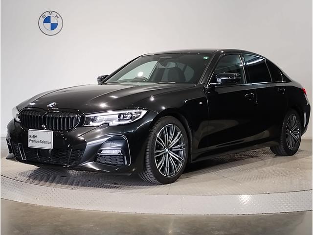 ３３０ｉ　Ｍスポーツ　コンフォートパッケージ・ブラックキドニーグリル・アクティブクルーズコントロール・純正１８インチアロイホイール・Ｍスポーツブレーキ・ワイヤレス充電・電動トランク・シートヒーター・