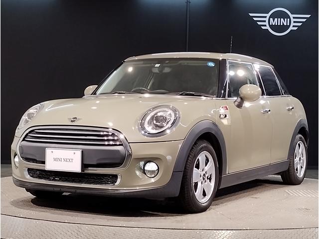 ＭＩＮＩ(ミニ) ヴィクトリア　ナビパッケージ　純正ＨＤＤナビ　ＬＥＤヘッドライト　純正１５インチアロイホイール　ユニオンジャックテール　ミュージックサーバー 中古車画像