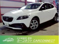 V40 クロスカントリー T5 AWD ユーザー買取 衝突軽減 純正ナビ バックカメラ フルセグTV 前席黒革電動シート 前席シートヒーター クルーズコントロール Bluetooth対応 ステアリングスイッチ ETC 中古車画像