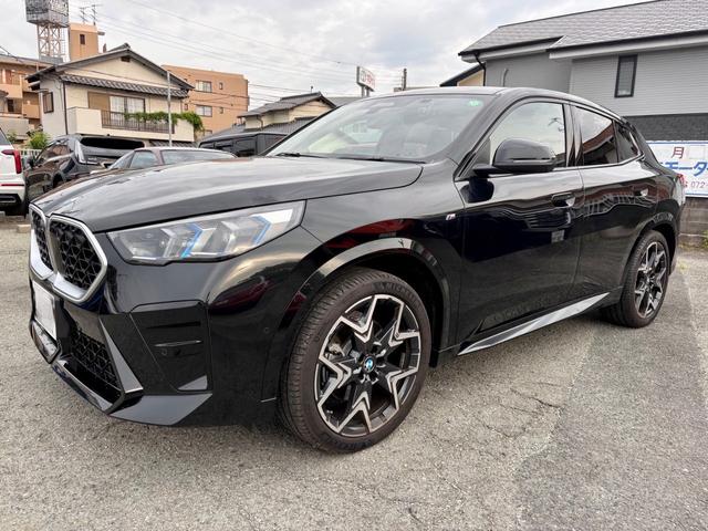 ｘＤｒｉｖｅ　２０ｉ　Ｍスポーツ　保証書・取説・スペアキー有！スタットレスタイヤ！全周囲カメラ！純正ナビ！ヘッドアップディスプレイ！ハーフレザーシート！シート＆ステアリングヒーター！ドライビングアシストプロ！パーキングアシストプラス！