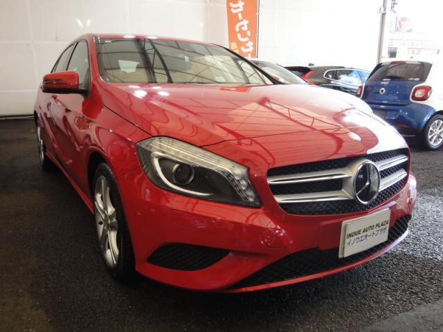 Aクラス A180 レーダーセーフィティパッケージ バリュウパッケージ 禁煙車バックカメラ ETC(1枚目)