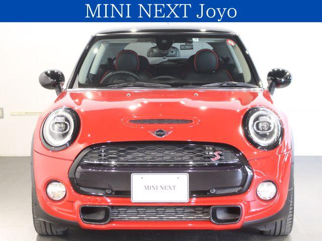 ＭＩＮＩ(ミニ) クーパーＳ　チリレッド／ＡＣＣ／ＬＥＤヘットライト／ナビ／ＵＳＢ／キーレスゴー／アイドリングストップ 中古車画像