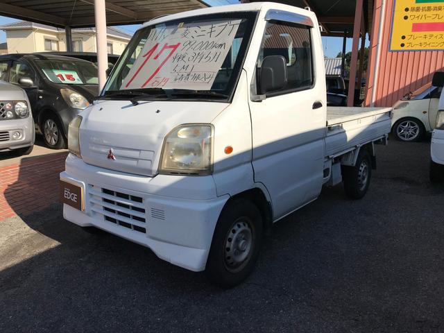 エアコン付き 5速マニュアル(1枚目)