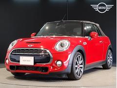 ＭＩＮＩ　ＭＩＮＩ　クーパーＳ　コンバーチブル　バックカメラ　ＭＩＮＩユアーズソフトトップ