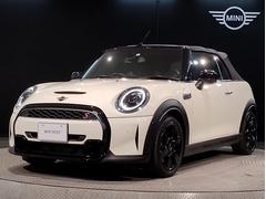 ＭＩＮＩ　ＭＩＮＩ　クーパーＳ　コンバーチブル　エッセンシャル　トリム