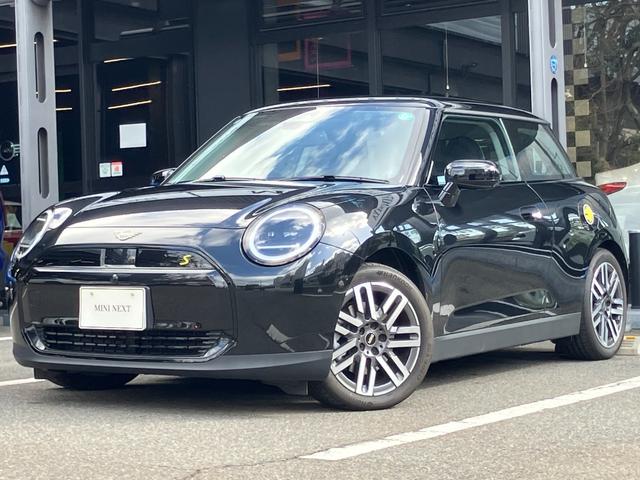 ミニ MINI 3 DOOR 2024年モデル COOPER SEの価格・性能・装備 ミニ MINI 3 DOOR 2024年モデル COOPER SEの価格・性能・装備