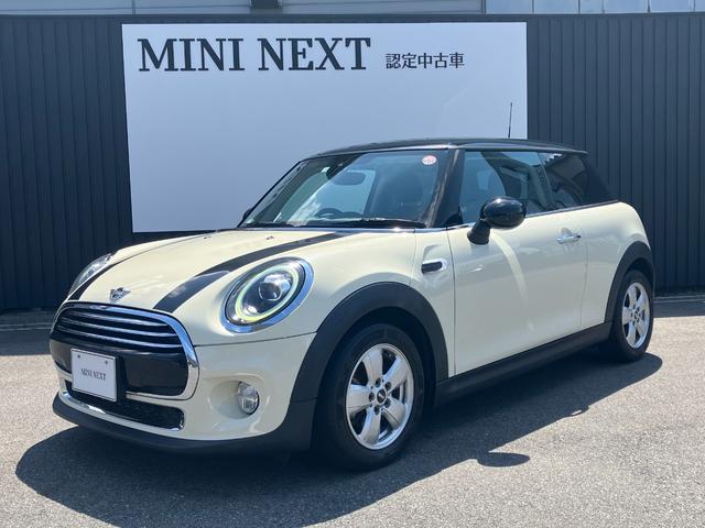 ＭＩＮＩ(ミニ) クーパー　弊社１オーナー　禁煙車　ペッパーパッケージ　衝突軽減ブレーキ　純正ナビゲーション　AftermarketＥＴＣ 中古車画像