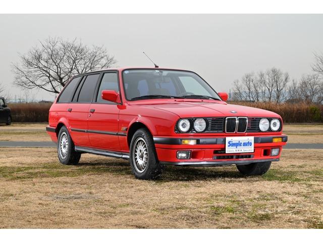 ＢＭＷ ３シリーズ ３２５ｉツーリング　Ｅ３０　５人乗　左ハンドル