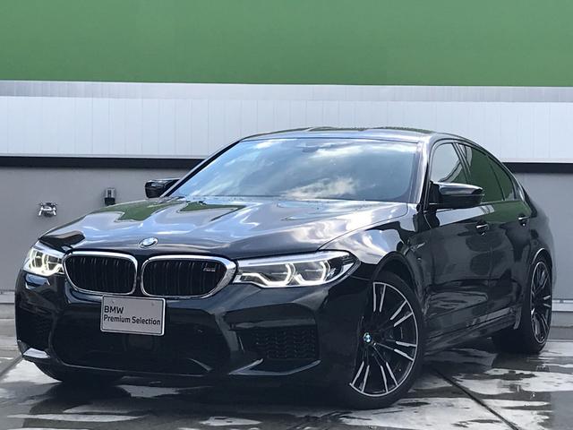 M5 LEDヘッドライト HDDナビゲーション ミュージックサーバー 全方位カメラ DVD再生機能 20インチアルミホイール ブラックレザーシート シートヒーター ベンチレーションシートハンドルヒーター(1枚目)