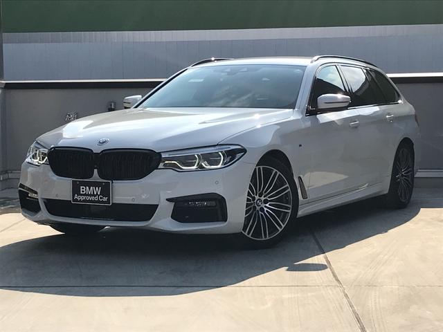 523dツーリング Mスポーツ 弊社下取車 ヘッドアップディスプレイ ハンドルアシスト アクティブクルーズコントロール 全周囲カメラ 電動リアゲート スマートキー 純正18AW Bluetooth搭載車両 LEDヘッドライト(1枚目)