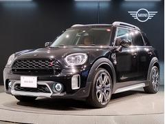 ＭＩＮＩ　ＭＩＮＩ　クーパーＳＤ　クロスオーバーオール４　オール４トリム　ドライバーアシスタンスＰＫＧチェスターレザーシートレザーシート