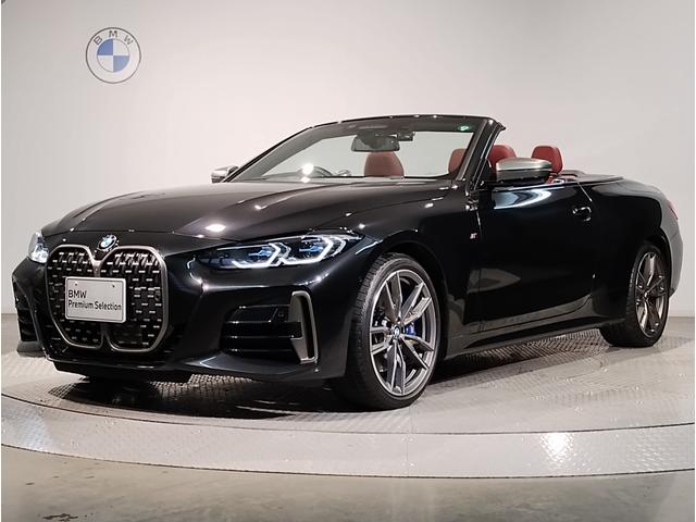 Ｍ４４０ｉ　ｘＤｒｉｖｅカブリオレ　ワンオーナー　タコラレッドレザーシート　ヘッドアップディスプレイ　全周囲カメラ　レーザーＬＥＤヘッドライト　アクティブクルーズコントロール　シートヒーター　１９インチアルミホイール　電動シート