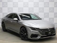 フォルクスワーゲン　アルテオン　ＴＳＩ　４モーション　Ｒラインアドバンス　禁煙車