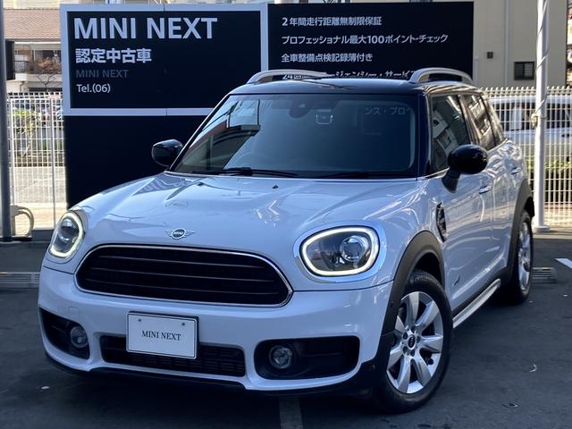 ＭＩＮＩ ＭＩＮＩ クーパーＤ　クロスオーバー　レザーシート　シートヒーター　電動シート　アクティブクルーズコントロール　前後ＰＤＣ　純正ナビゲーション　コンフォートアクセス　パーキングアシスト　電動リアゲート　ＬＥＤヘッドライト　ミラー内蔵ＥＴＣ