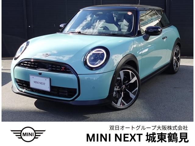 ＭＩＮＩ(ミニ) クーパーＳ　クラシック・トリム　弊社デモカー　ＣＬＡＳＳIntercoolerＴＲＩＭ　１８インチホイール　禁煙車　ＡＣＣ　純正ナビ　サラウンドビューシステム　フロントカメラ　バックカメラ　シートヒーター　ステアリングヒーター　ＨＵＤ　認定中古車 中古車画像